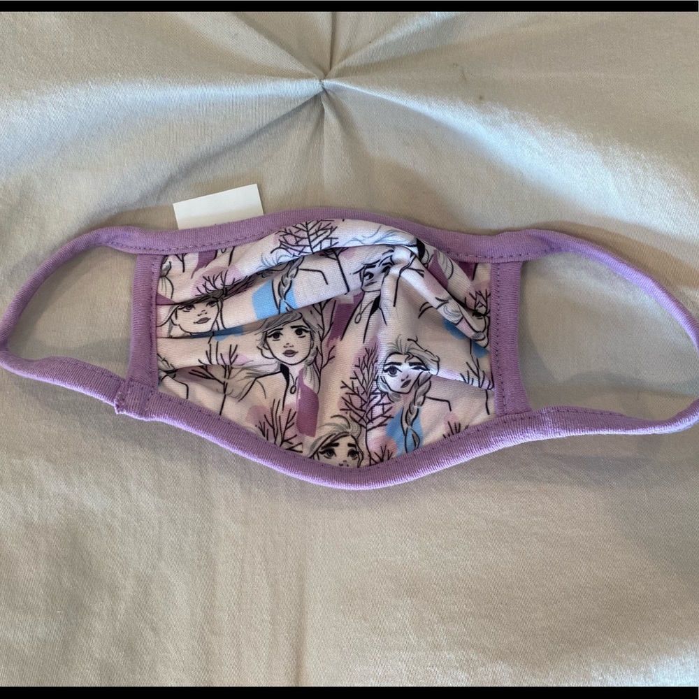 Disney Frozen face mask